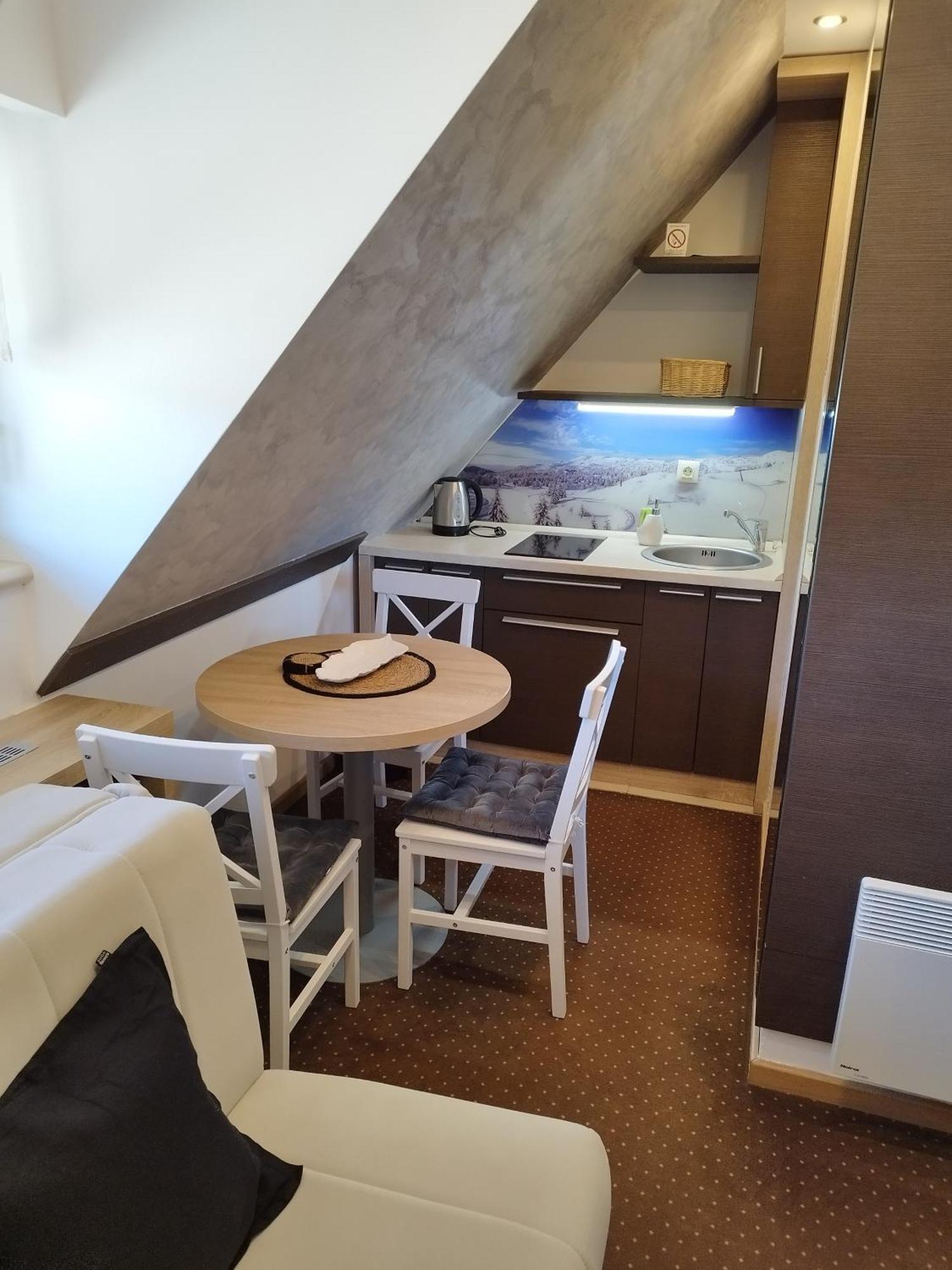 Apartment Maja Konaci コパオニク エクステリア 写真