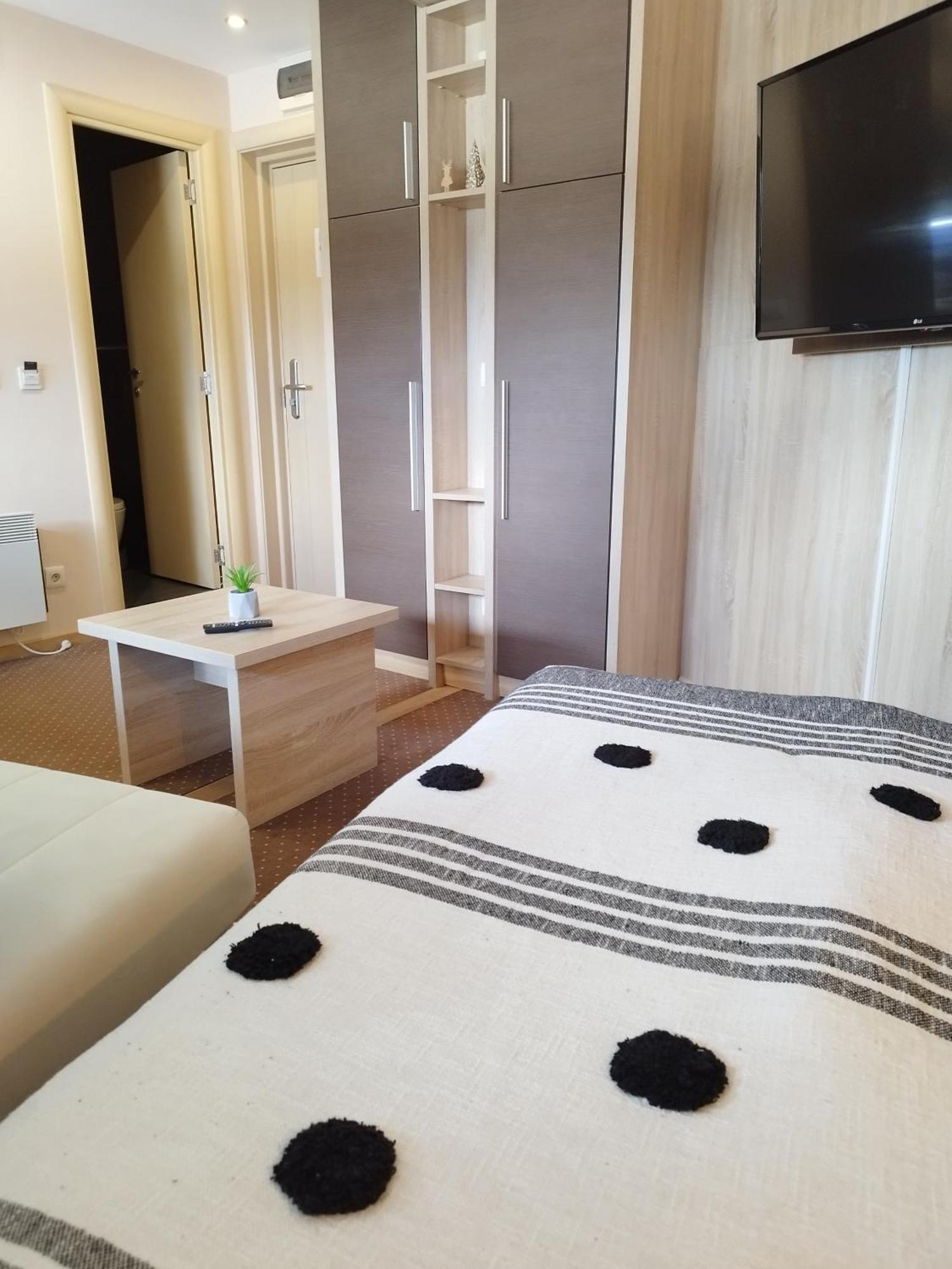 Apartment Maja Konaci コパオニク エクステリア 写真